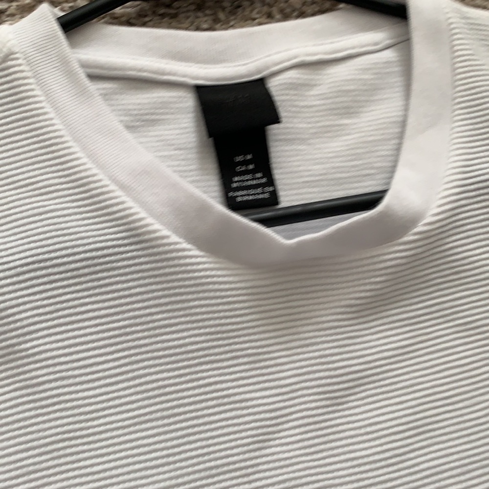 Men’s tee😍 - Picture 3 of 3